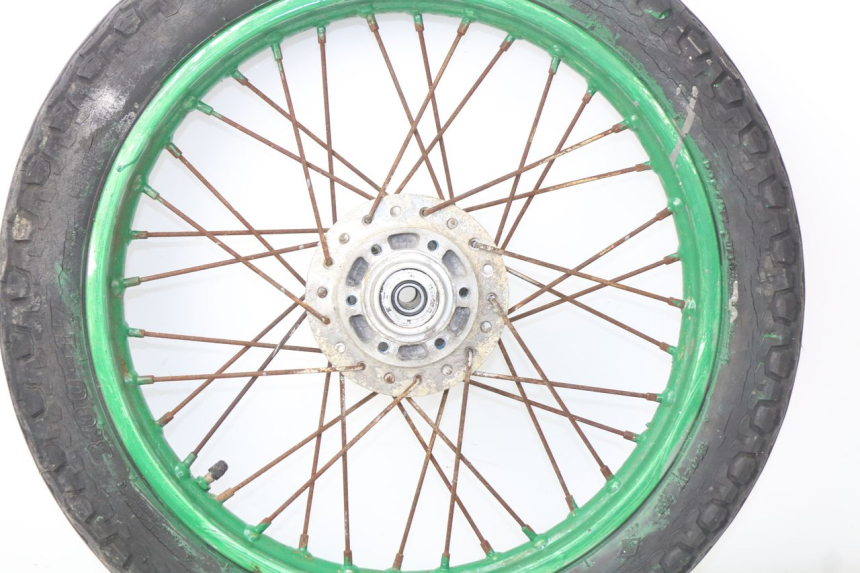 photo de FRONT WHEEL RIM YAMAHA SR 125 (1982 - 2003) - Technical close-up