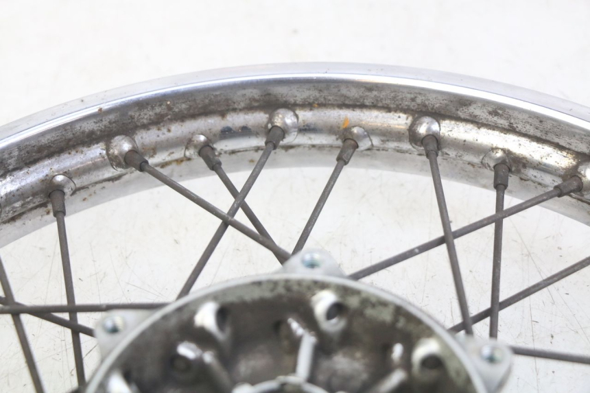 photo de FRONT WHEEL RIM YAMAHA SR 125 (1982 - 2003) - Additional view of the item