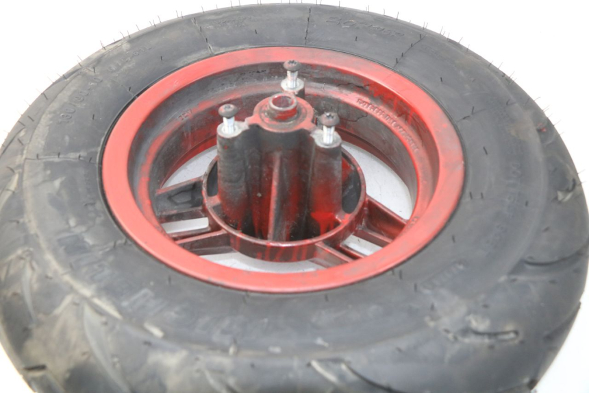 photo de FRONT RIM PEUGEOT STREETZONE 2T 50 (2014 - 2019) - Zoom on usage condition