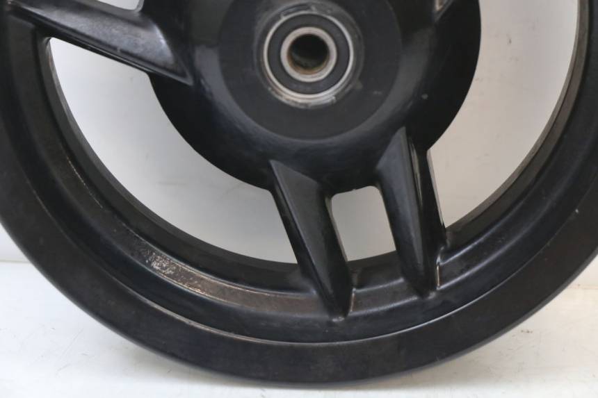 photo de FRONT RIM PEUGEOT STREETZONE I 2T 50 (2018 - 2020) - Zoom on usage condition