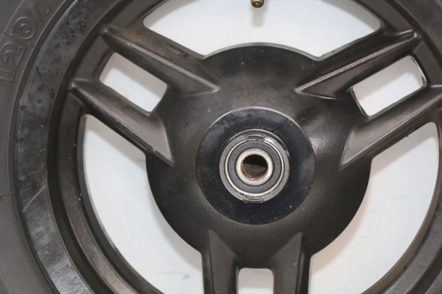 photo de FRONT RIM PEUGEOT STREETZONE I 2T 50 (2018 - 2020) - Alternative perspective