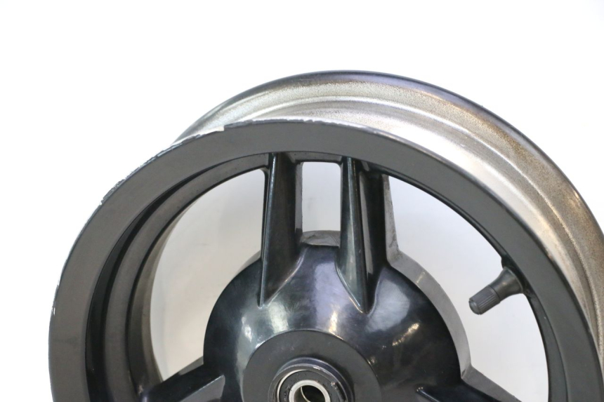photo de FRONT RIM PEUGEOT STREETZONE NAKED 2T 50 (2014 - 2018) - Alternative perspective