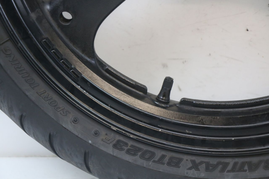 photo de FRONT RIM SUZUKI GS F 500 (2004 - 2007) - Supplementary product photo