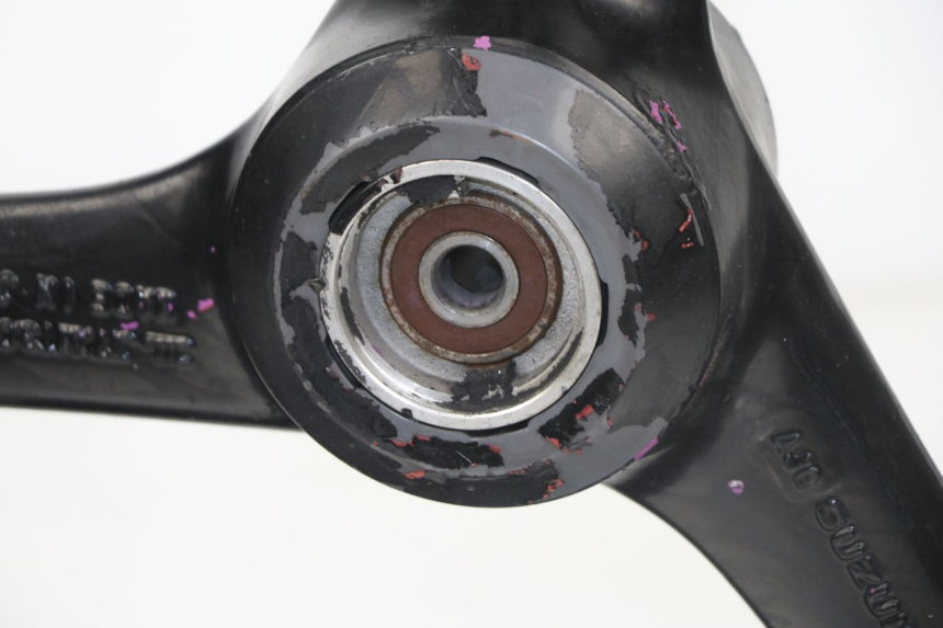 photo de FRONT RIM SUZUKI GS GSE 500 (2001 - 2003) - Fixing points details
