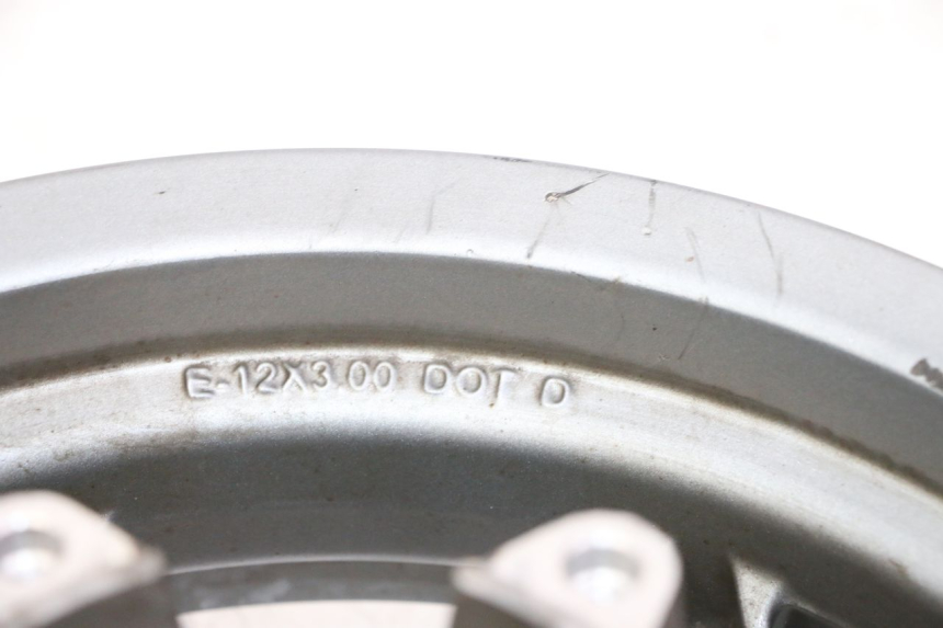 photo de FRONT WHEEL RIM APRILIA SXR 50 (2021 - 2023) - High-resolution close-up