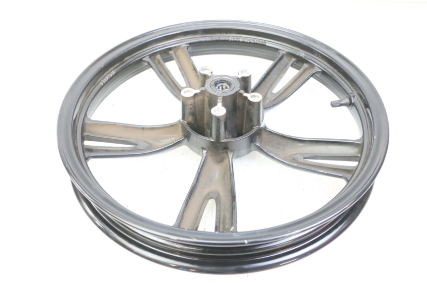 photo de FRONT WHEEL RIM PEUGEOT TWEET 4T 50 (2018 - 2022) - Surface and material condition