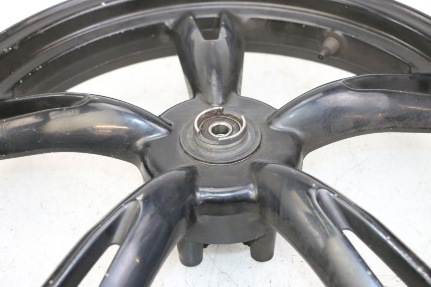 photo de FRONT RIM PEUGEOT TWEET PRO CARGO 50 (2018 - 2022) - Distinctive features