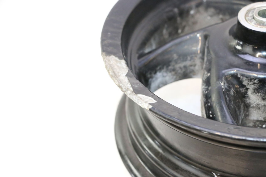 photo de FRONT RIM PIAGGIO TYPHOON 50 (2000 - 2009) - Detailed visual inspection