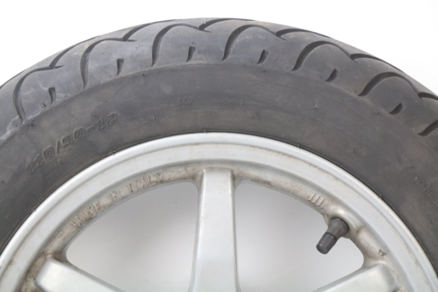 photo de FRONT RIM SUZUKI UH BURGMAN 125 (2002 - 2006) - Focus on structure
