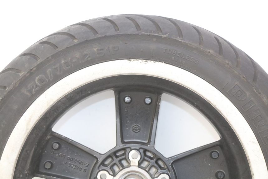 photo de FRONT WHEEL RIM PIAGGIO VESPA GTS SUPER IE 125 (2009 - 2016) - Surface and material condition