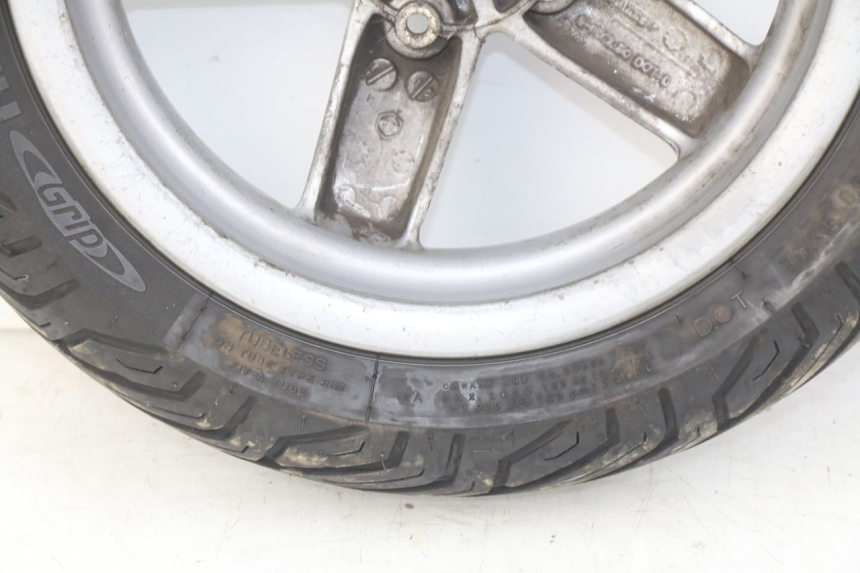 photo de FRONT WHEEL RIM PIAGGIO VESPA LX 125 (2005 - 2010) - Surface and material condition