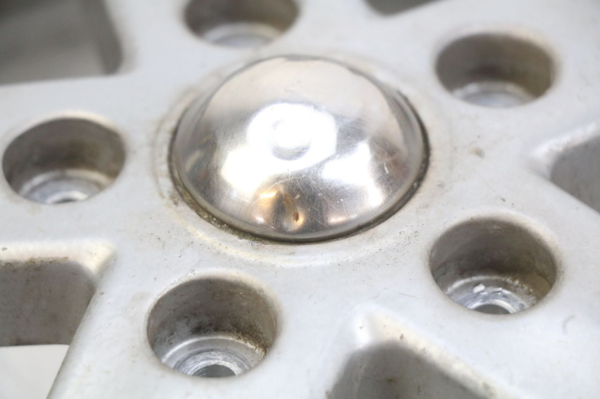 photo de FRONT WHEEL RIM PIAGGIO VESPA LXV 125 (2006 - 2009) - Component detail