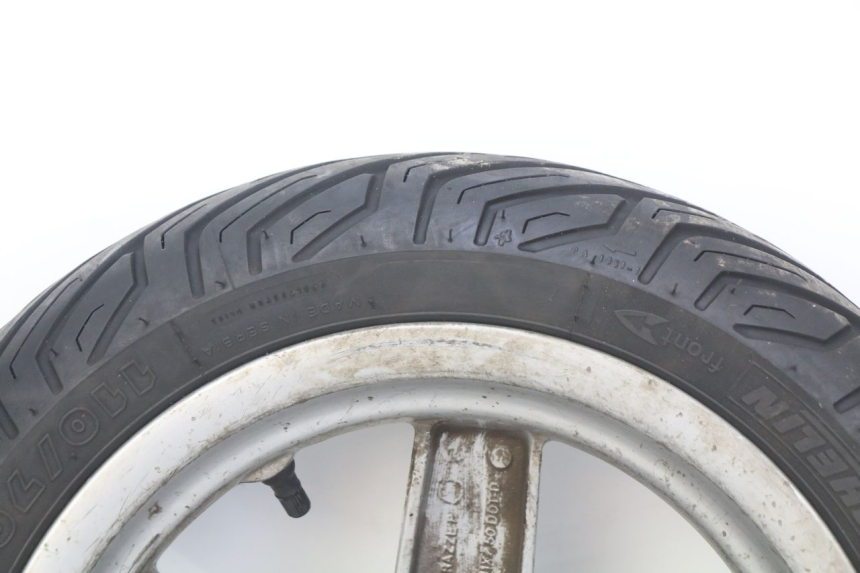 photo de FRONT WHEEL RIM PIAGGIO VESPA LXV 125 (2006 - 2009) - Technical close-up