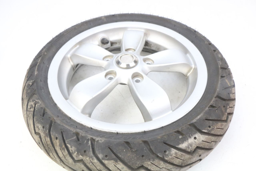 photo de FRONT WHEEL RIM PIAGGIO VESPA PRIMAVERA 2T 50 (2013 - 2018) - Zoom on usage condition