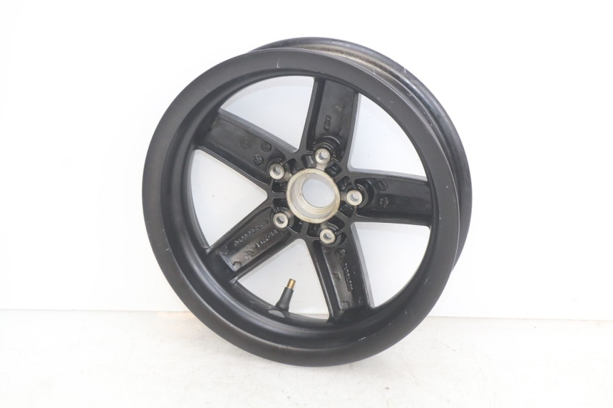 photo de FRONT WHEEL RIM PIAGGIO VESPA S 2T 50 (2007 - 2014) - Technical close-up