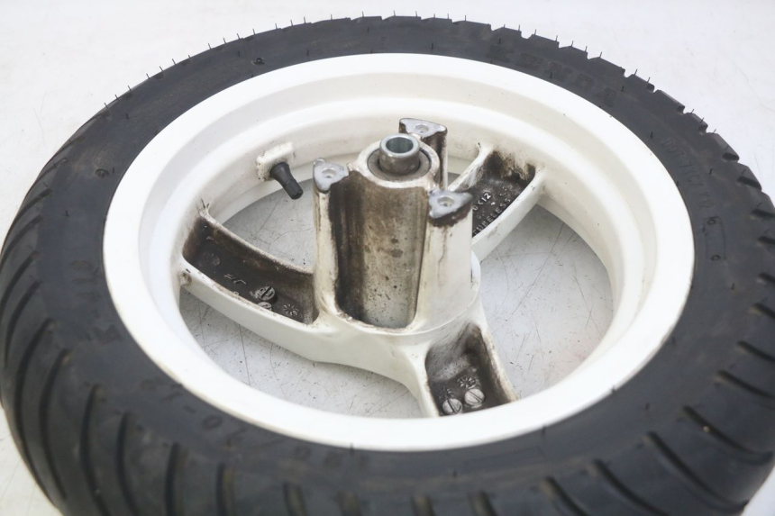 photo de FRONT WHEEL RIM PEUGEOT VIVACITY NEW 4T 50 (2008 - 2017) - Alternative perspective