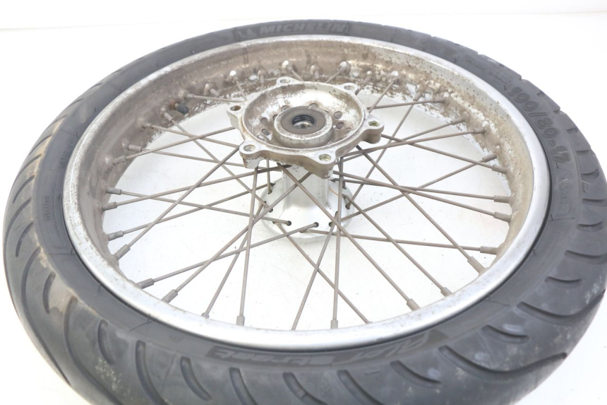 photo de FRONT WHEEL HONDA VT C SHADOW 125 (1999 - 2007) - Surface and material condition