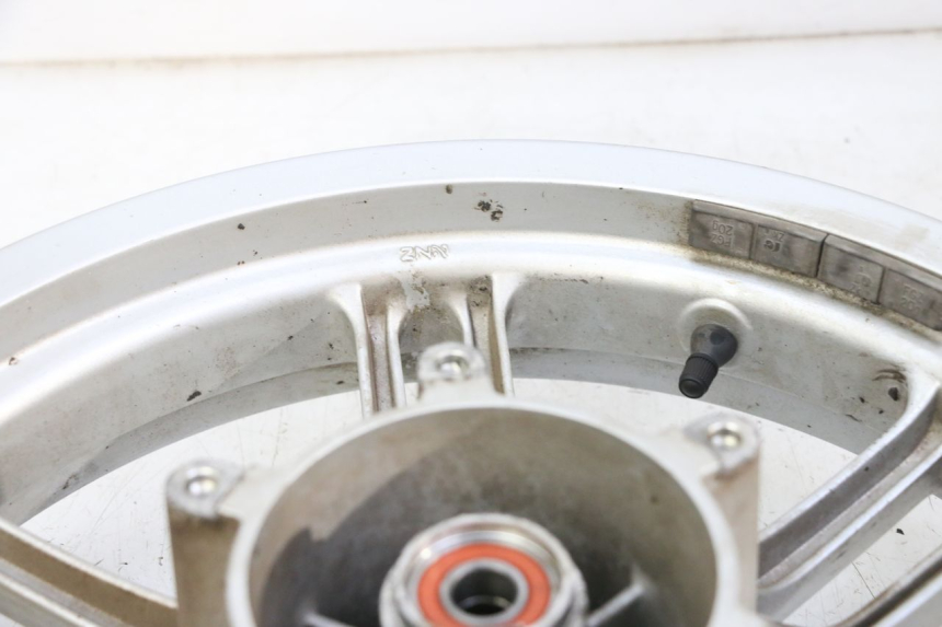 photo de FRONT WHEEL RIM YAMAHA X-CITY XCITY 125 (2007 - 2013) - Zoom on usage condition