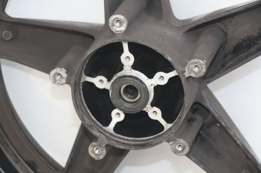 photo de FRONT WHEEL RIM YAMAHA X-MAX XMAX 125 (2010 - 2013) - Additional view of the item