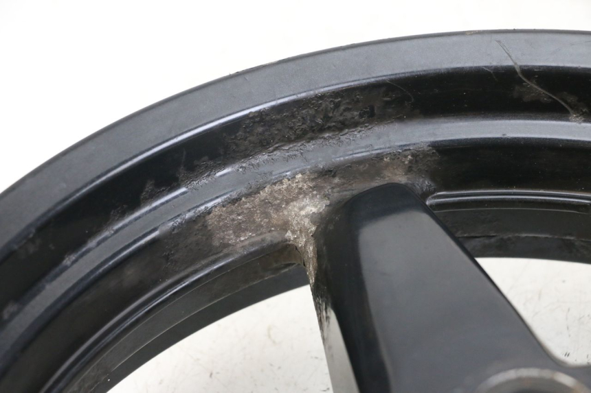 photo de FRONT WHEEL YAMAHA X-MAX XMAX 250 (2006 - 2009) - Alternative angle