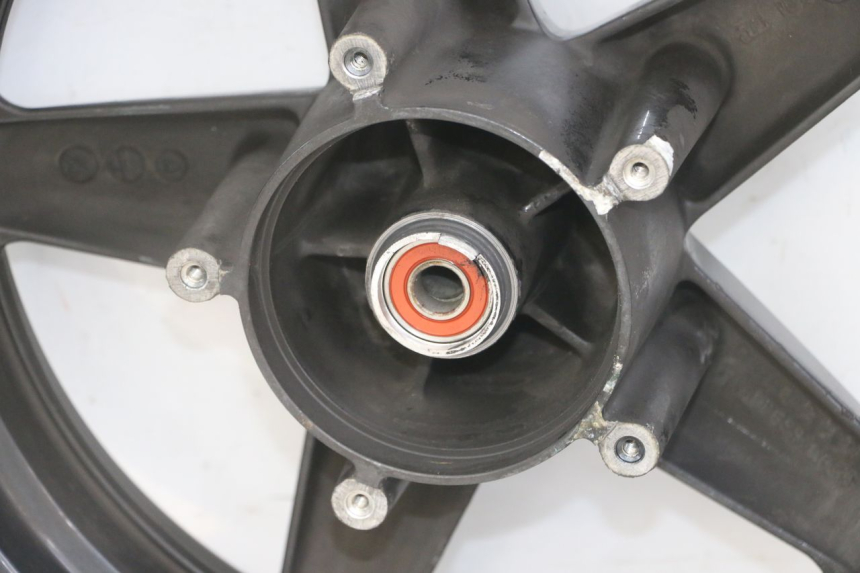 photo de FRONT WHEEL RIM YAMAHA X-MAX XMAX 125 (2010 - 2013) - Product overview