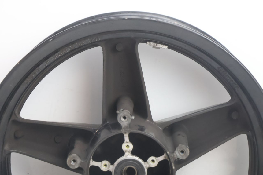 photo de FRONT WHEEL RIM YAMAHA X-MAX XMAX 125 (2010 - 2013) - Fixing points details