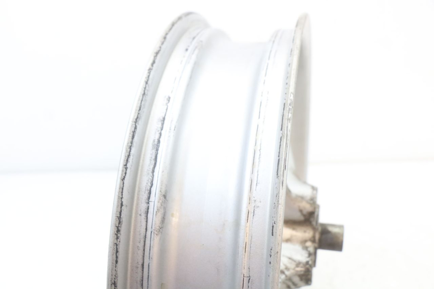 photo de FRONT WHEEL RIM PIAGGIO X10 125 (2012 - 2017) - Surface and material condition