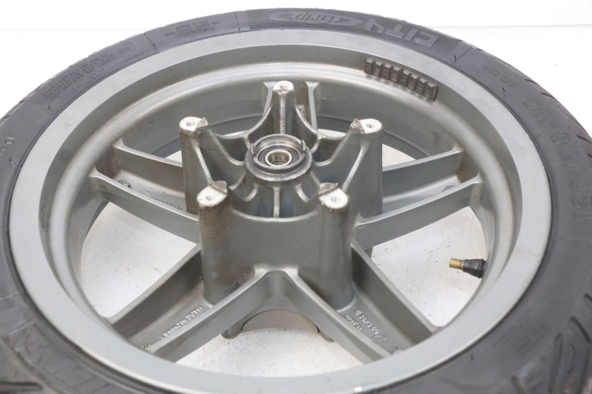 photo de FRONT WHEEL RIM PIAGGIO X7 125 (2007 - 2013) - Technical close-up