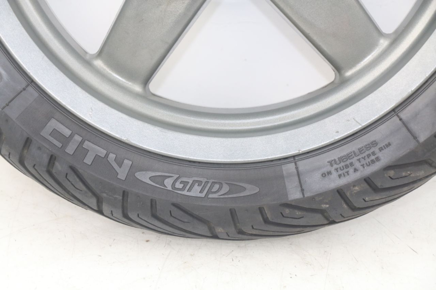 photo de FRONT WHEEL RIM PIAGGIO X7 125 (2007 - 2013) - Surface and material condition