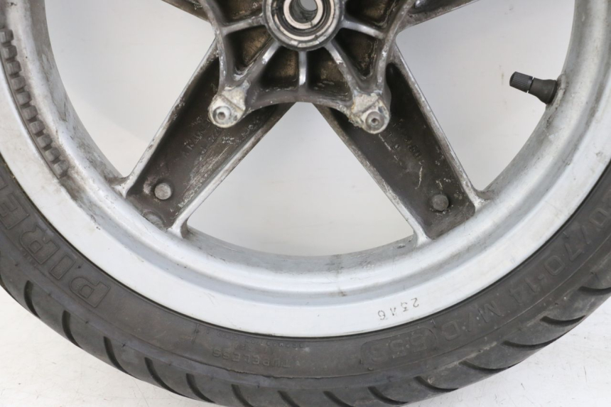 photo de FRONT WHEEL RIM PIAGGIO X8 125 (2004 - 2007) - Additional view of the item