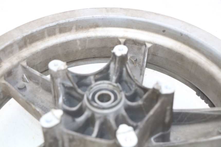 photo de FRONT WHEEL PIAGGIO X9 EVOLUTION 250 (2003 - 2007) - Distinctive features