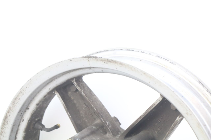 photo de FRONT WHEEL RIM PIAGGIO X9 EVOLUTION 500 (2003 - 2005) - Zoom on usage condition