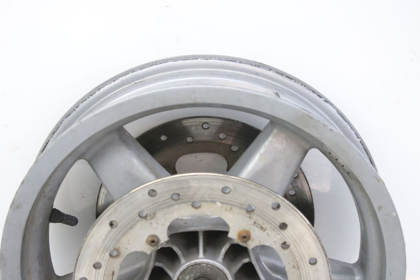 photo de FRONT WHEEL PIAGGIO X9 EVOLUTION 125 (2003 - 2007) - Surface and material condition