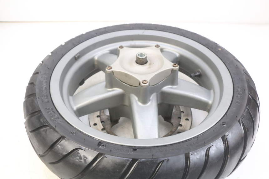 photo de FRONT WHEEL RIM PIAGGIO XEVO - X EVO 125 (2007 - 2017) - Alternative perspective
