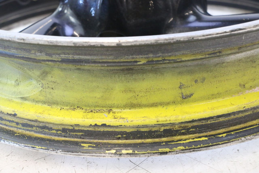 photo de FRONT RIM YAMAHA XJR 1300 (1998 - 2002) - Zoom on usage condition