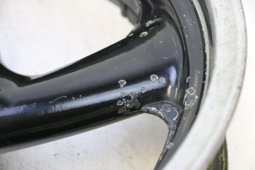 photo de FRONT RIM YAMAHA XJR 1300 (1998 - 2002) - Technical close-up
