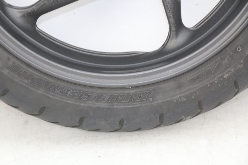 photo de FRONT RIM YAMAHA XP T-MAX TMAX ABS 530 (2012 - 2015) - Surface and material condition