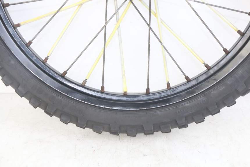 photo de FRONT WHEEL RIM PEUGEOT XP6 50 (2006 - 2011) - Additional view of the item