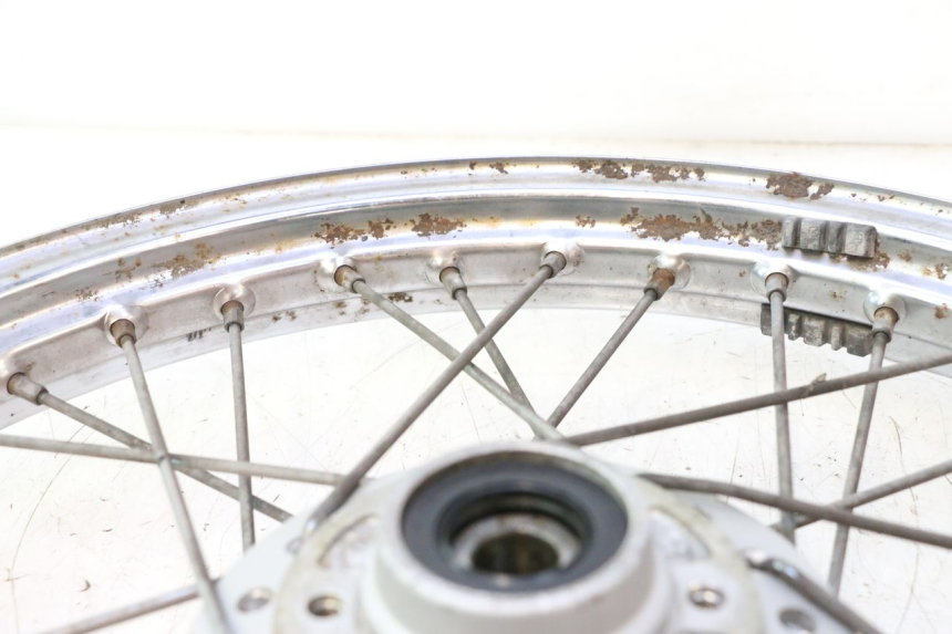 photo de FRONT RIM YAMAHA XV VIRAGO 535 (1988 - 2004) - Surface and material condition