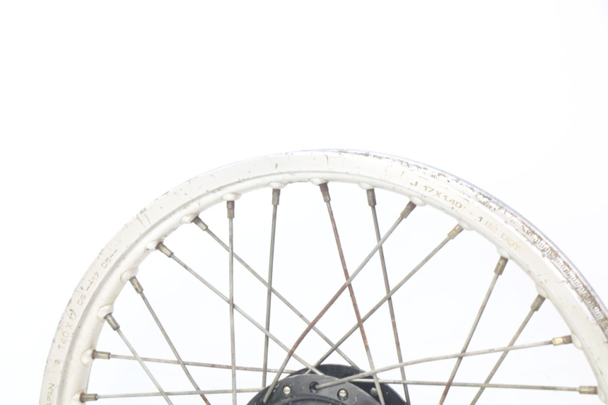 photo de FRONT WHEEL RIM YAMAHA YZ 80 (1982 - 1983) - Additional view of the item