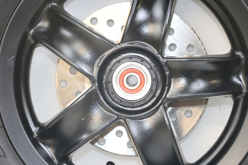 photo de FRONT WHEEL RIM PIAGGIO ZIP 2T 50 (2009 - 2019) - Markings and original references