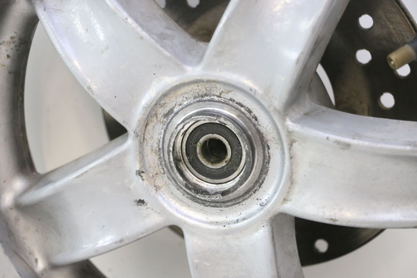 photo de FRONT RIM PIAGGIO ZIP 4T 50 (2006 - 2017) - Fixing points details