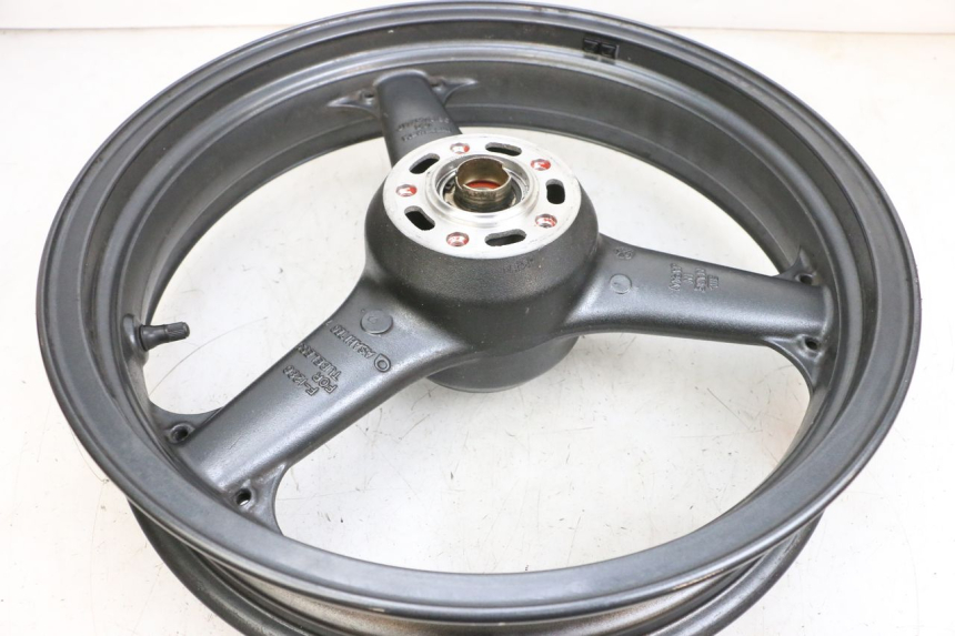 photo de FRONT RIM KAWASAKI ZR 7 750 (1999 - 2004) - Technical close-up