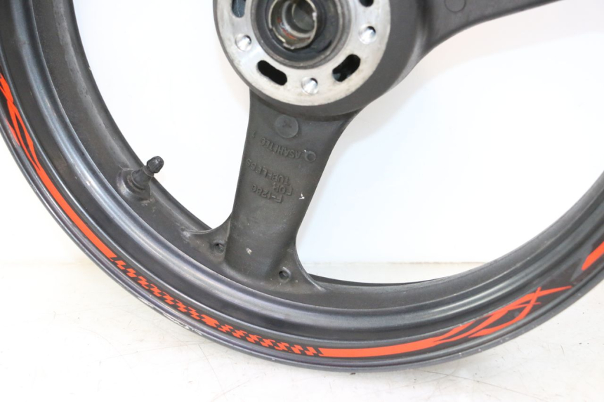 photo de FRONT WHEEL RIM KAWASAKI ZX-6R ZX6R 600 (1995 - 1997) - Surface and material condition