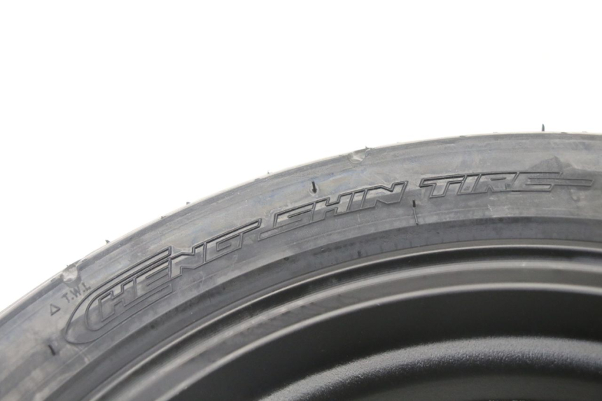 photo de FRONT RIM AND TIRE KYMCO AGILITY 4T 50 (2005 - 2018) - Additional view of the item