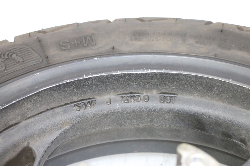 photo de FRONT RIM AND TIRE KYMCO AGILITY 4T 50 (2005 - 2018) - Technical close-up