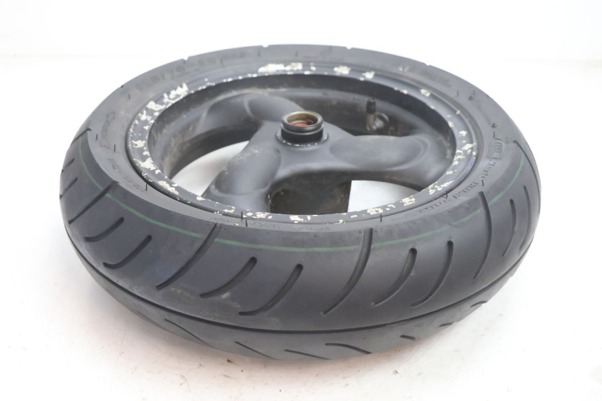 photo de FRONT RIM AND TIRE KYMCO AGILITY 4T 50 (2005 - 2018) - Surface and material condition