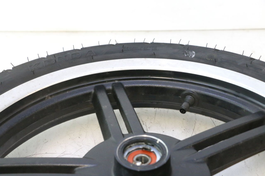 photo de FRONT RIM AND TIRE KYMCO AGILITY CITY 16P 125 (2015 - 2024) - Checked used part
