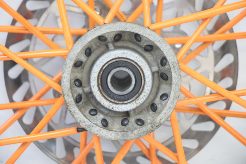 photo de FRONT RIM AND TIRE APOLLO RFZ 125 - Supplementary product photo