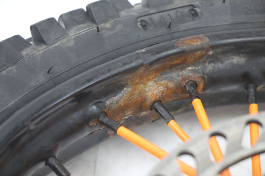 photo de FRONT RIM AND TIRE APOLLO RFZ 125 - Alternative perspective